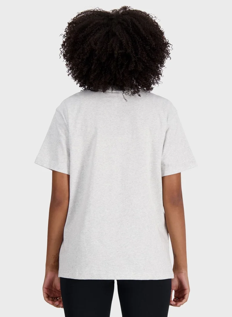 نيو بالانس تيشيرت رياضي